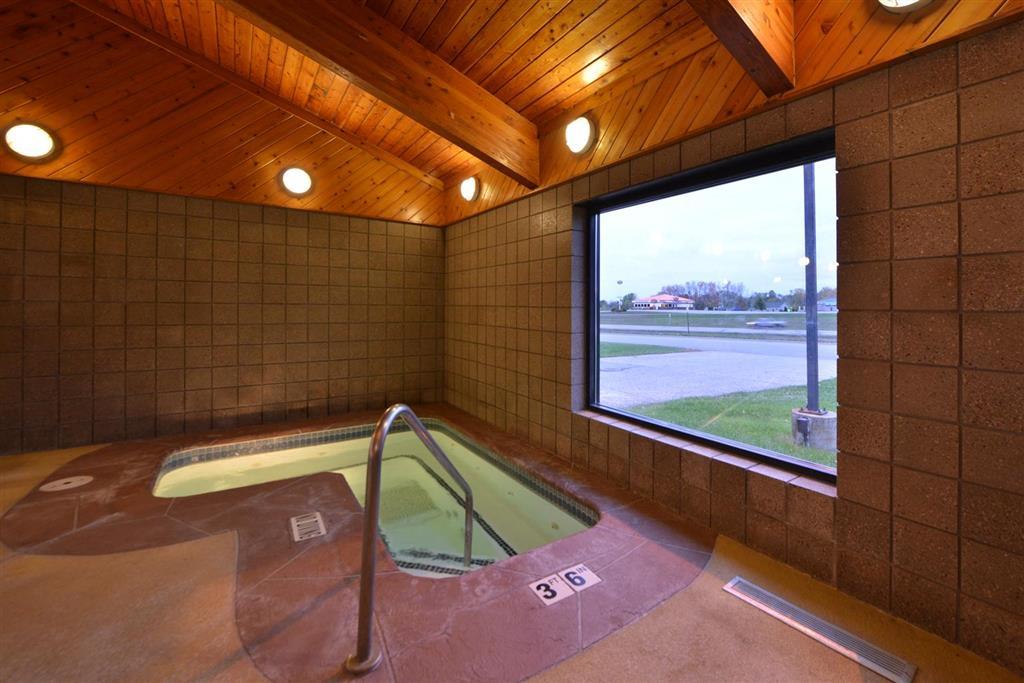 Super 8 By Wyndham Hotel