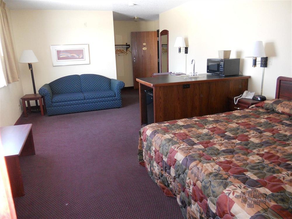 Hotel Super 8 By Wyndham 2*